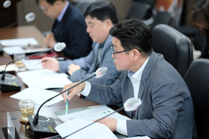 복지도시위원회&lpar;1차, 2차&rpar;-제283회 마포구의회 임시회 - 23