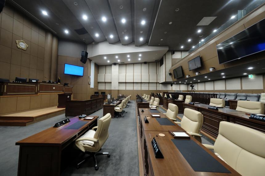 제2차 본회의-제283회 마포구의회 임시회 - 44