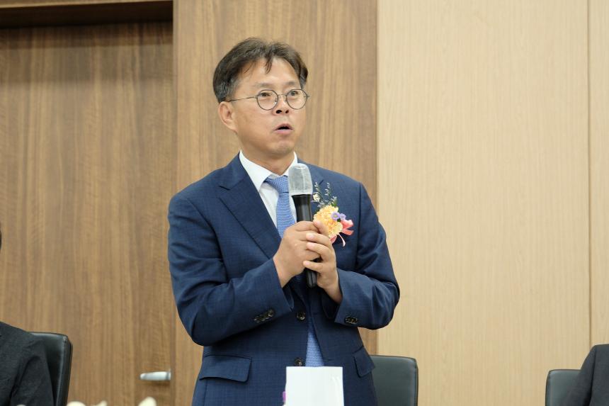 제10대 마포구의회 의원 당선자 의정활동 설명회 - 17