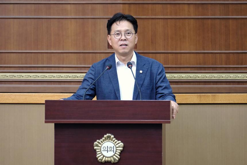 제10대 마포구의회 의장 및 부의장 선거 - 17