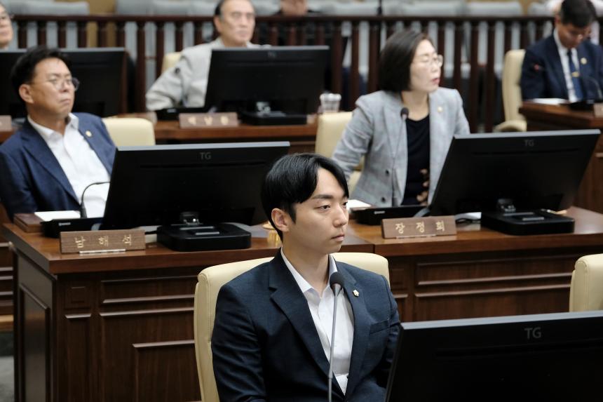 제10대 마포구의회 의장 및 부의장 선거 - 20
