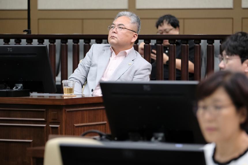제10대 마포구의회 의장 및 부의장 선거 - 38