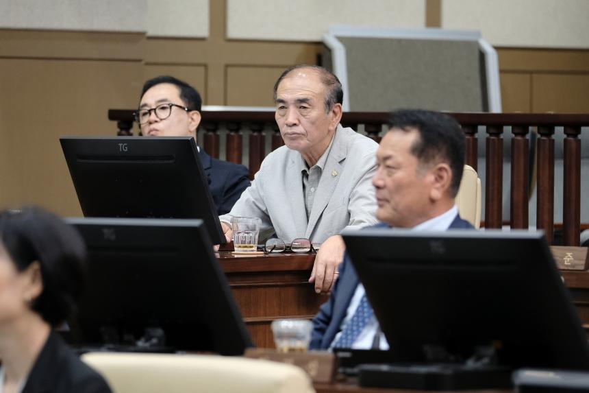 제10대 마포구의회 의장 및 부의장 선거 - 39