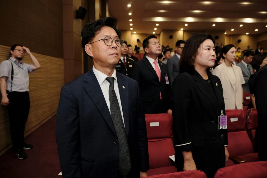 제23회 지역신문의 날 기념식 의정대상-남해석 의원 - 5