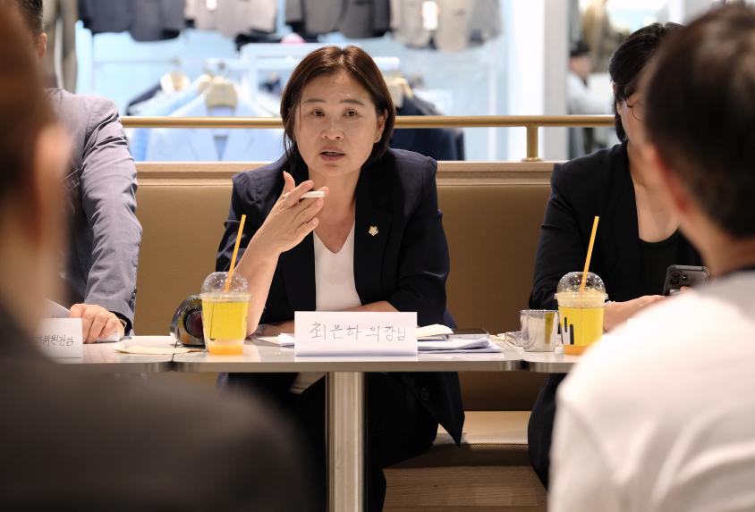 서울 홈플러스 월드컵점 점주협의회, 마포구의회 구의원 간담회 - 3