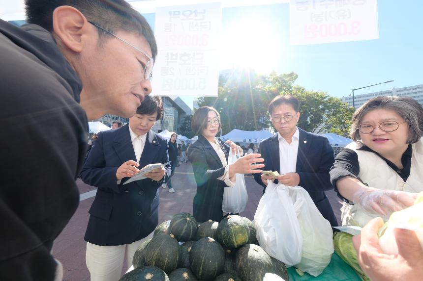 제10회 나눔바자회 - 48