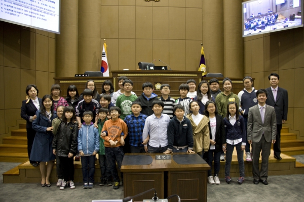 2011년도 제1회 마포구 어린이 모의의회 개최(동교초등학교) - 8