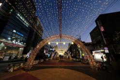 레드로드 별빛터널 점등식 1