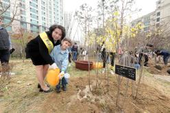 제81회 식목일 기념 릴레이 정원만들기 행사-국화정원 15