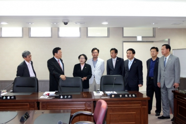 부산시 연제구의회 의원방문단 접견 7